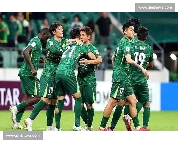 亚冠小组赛激战正酣 多支强队争夺晋级名额精彩纷呈